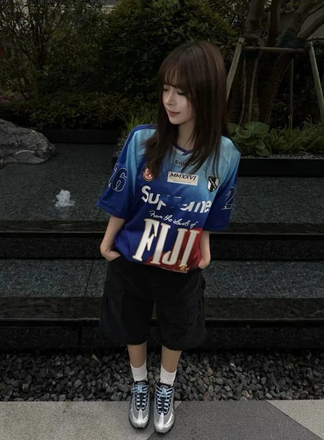 Supreme Matching Sets Fiji Water Soccer Kit product detail image 3