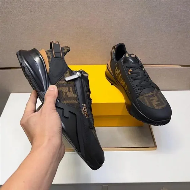 Fendi Sneakers Flow with FF monogram panels product detail image 3