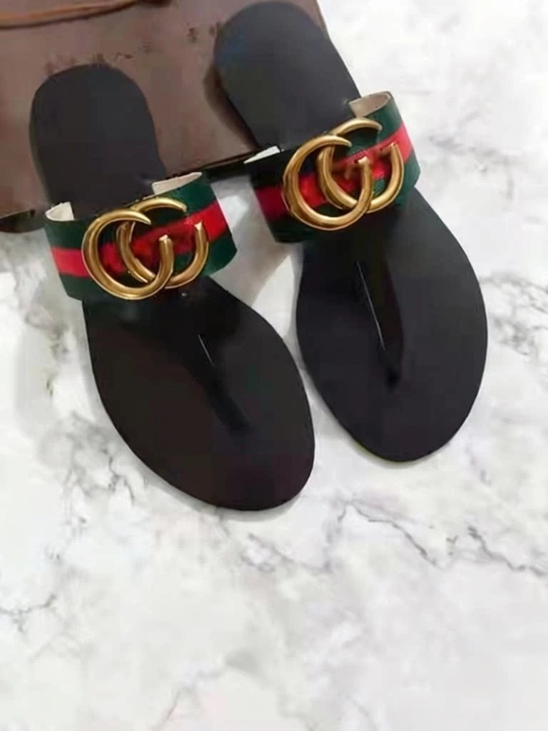 Gucci Sandals Flat thong with Double G hardware — Red and green