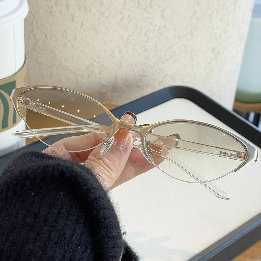 Unbranded Eyewear Narrow Cat-Eye Sunglasses image 4