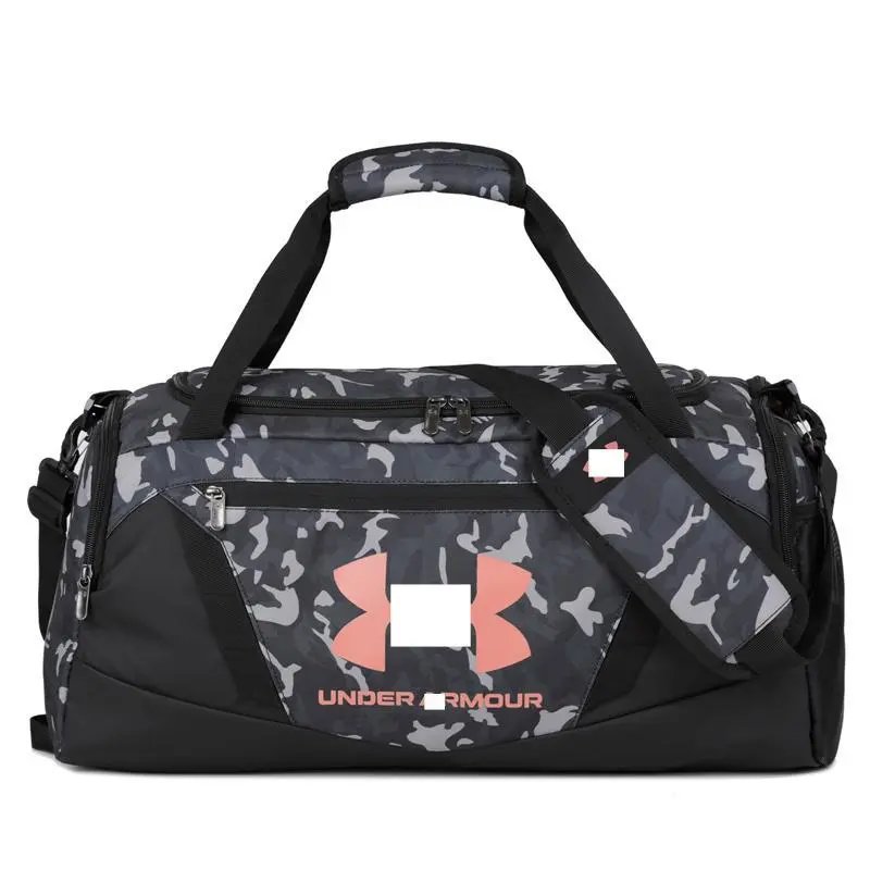 Under Armour Travel Bags Sports duffel bag with shoulder strap image 2