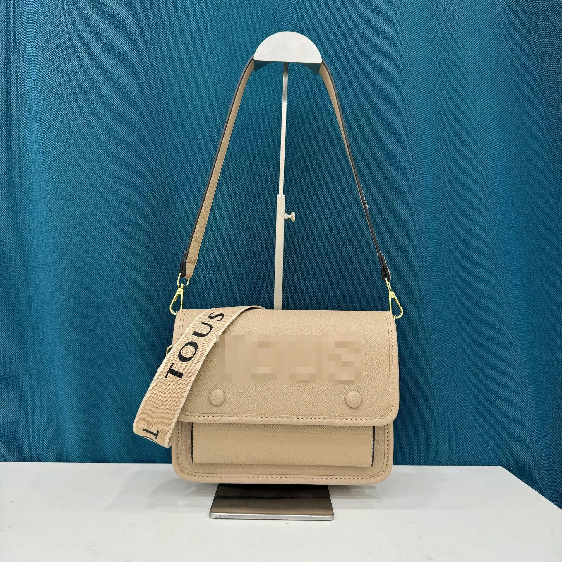 TOUS Shoulder Bags Embossed Logo Flap Bag image 5