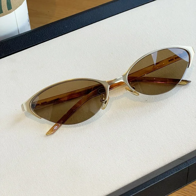 Unbranded Eyewear Narrow Cat-Eye Sunglasses product detail image 15