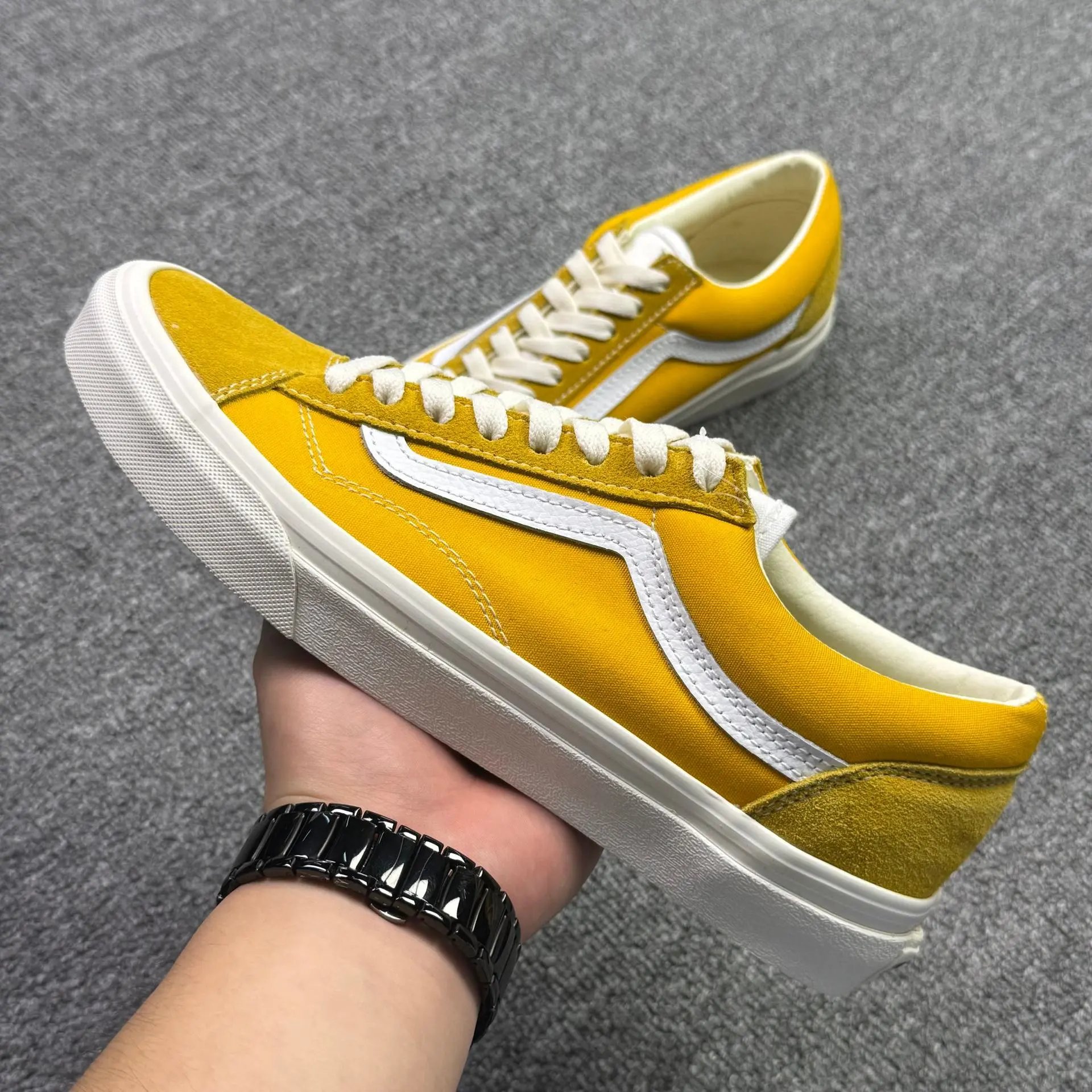 Vans Sneakers Fear of God Logo Print Low-Top Canvas — 23