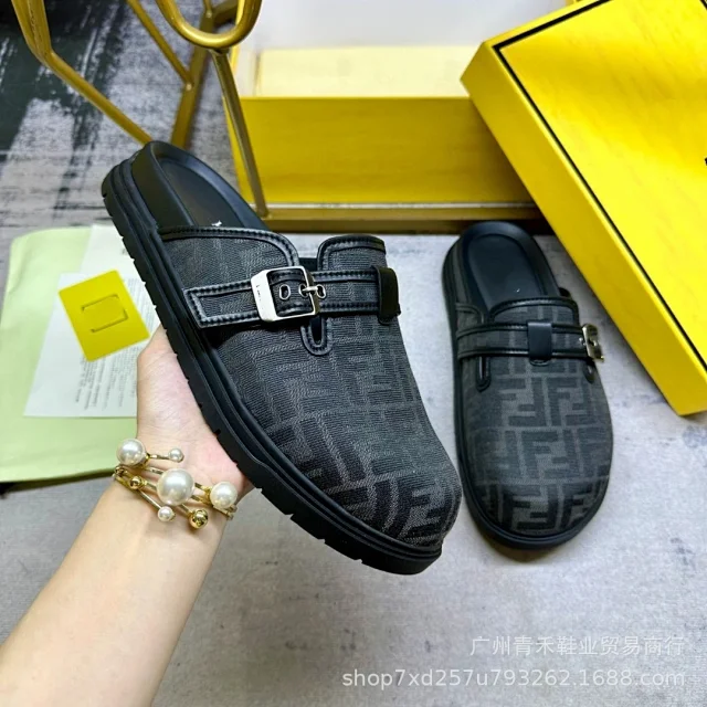 Fendi Slippers FF Monogram Buckle Mule product detail image 13