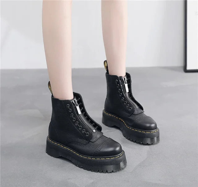 Dr. Martens Boots Platform ankle with front zip and laces product detail image 11