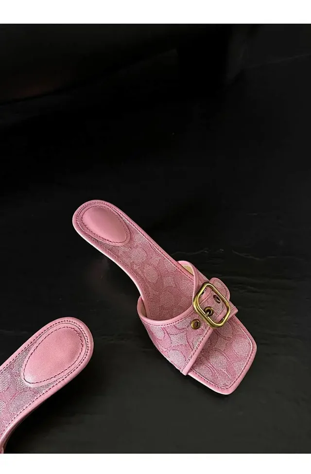 Coach Sandals Square-Toe Buckle Kitten-Heel Slide product detail image 11