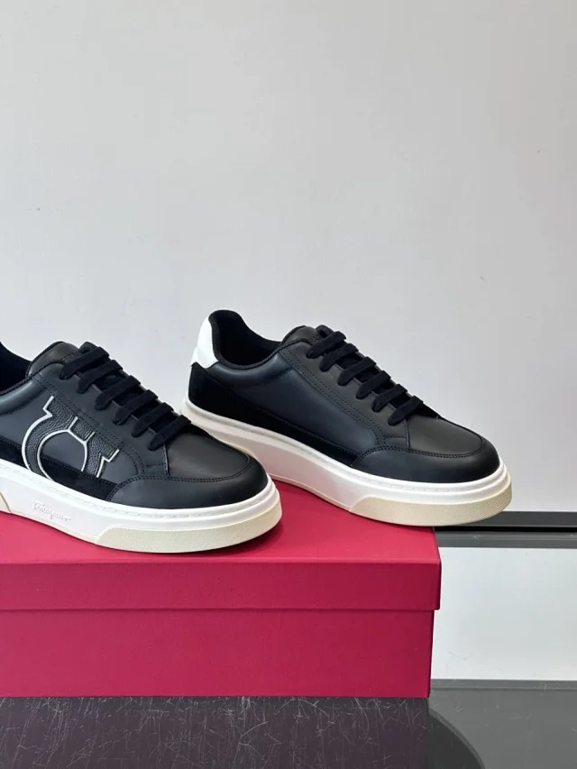 Ferragamo Sneakers Low-top leather with Gancini side detail product detail image 1