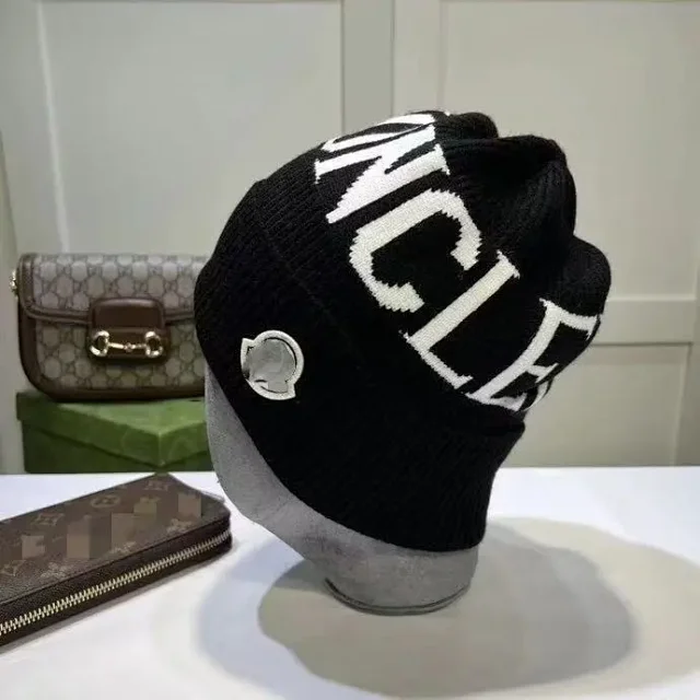 Moncler Hats Knitted logo-letter beanie product detail image 2
