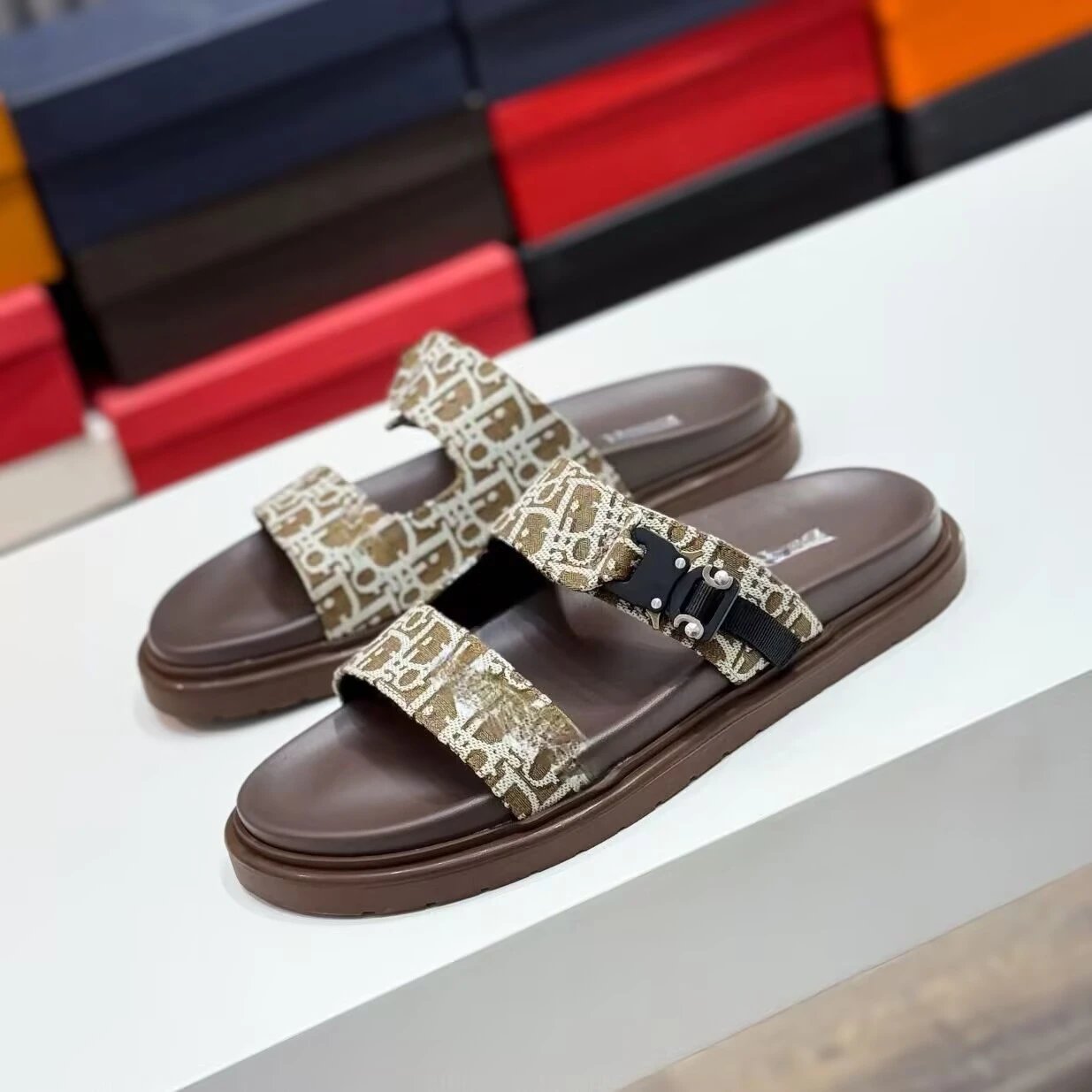 Dior Slippers Oblique Logo Slide — Figure 11