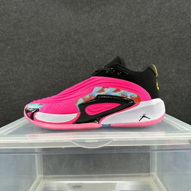 Jordan Sneakers Luka 3 Basketball Shoes product detail image 3