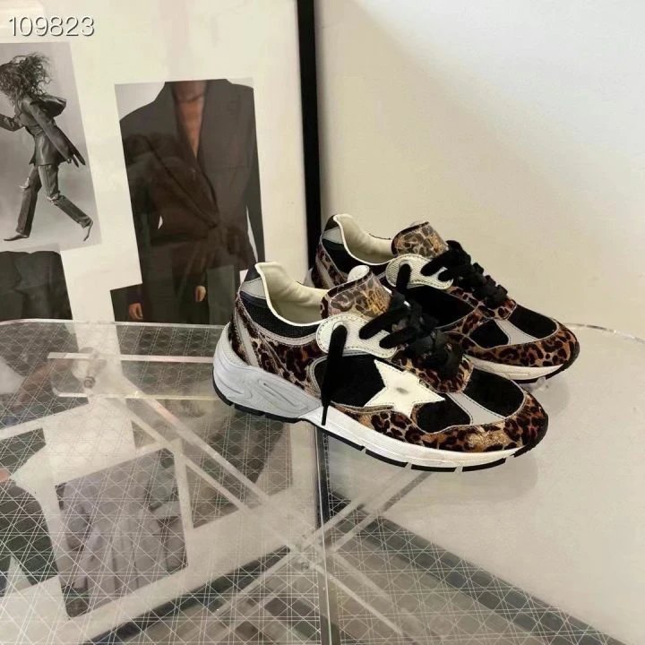 Golden Goose Sneakers Dad-Star Star-Panel — Off-white