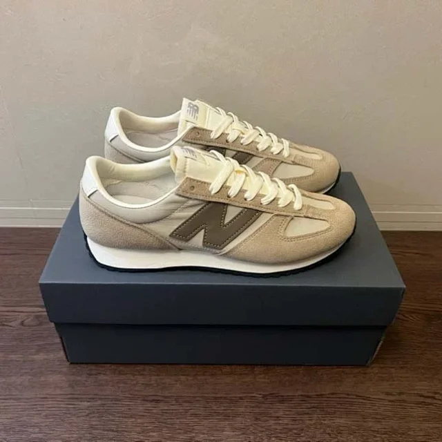 New Balance Sneakers 471 product detail image 9