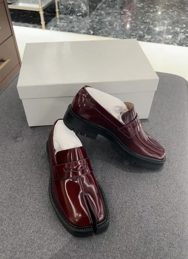 Unbranded Casual Shoes Split-Toe Patent Loafers and Lace-Up product detail image 6