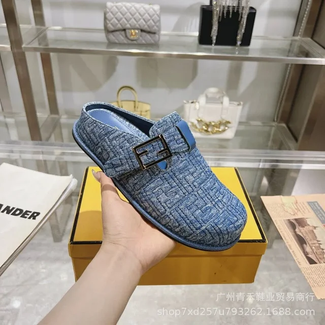 Fendi Slippers FF Monogram Buckle Mule product detail image 6