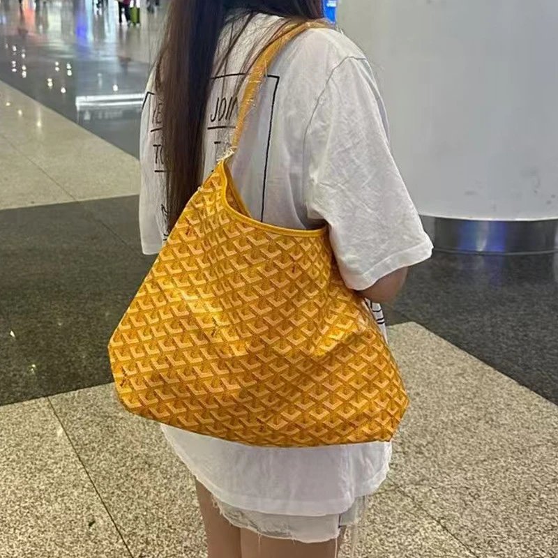 Goyard Shoulder Bags Goyardine hobo bag — High quality large hobo Yellow