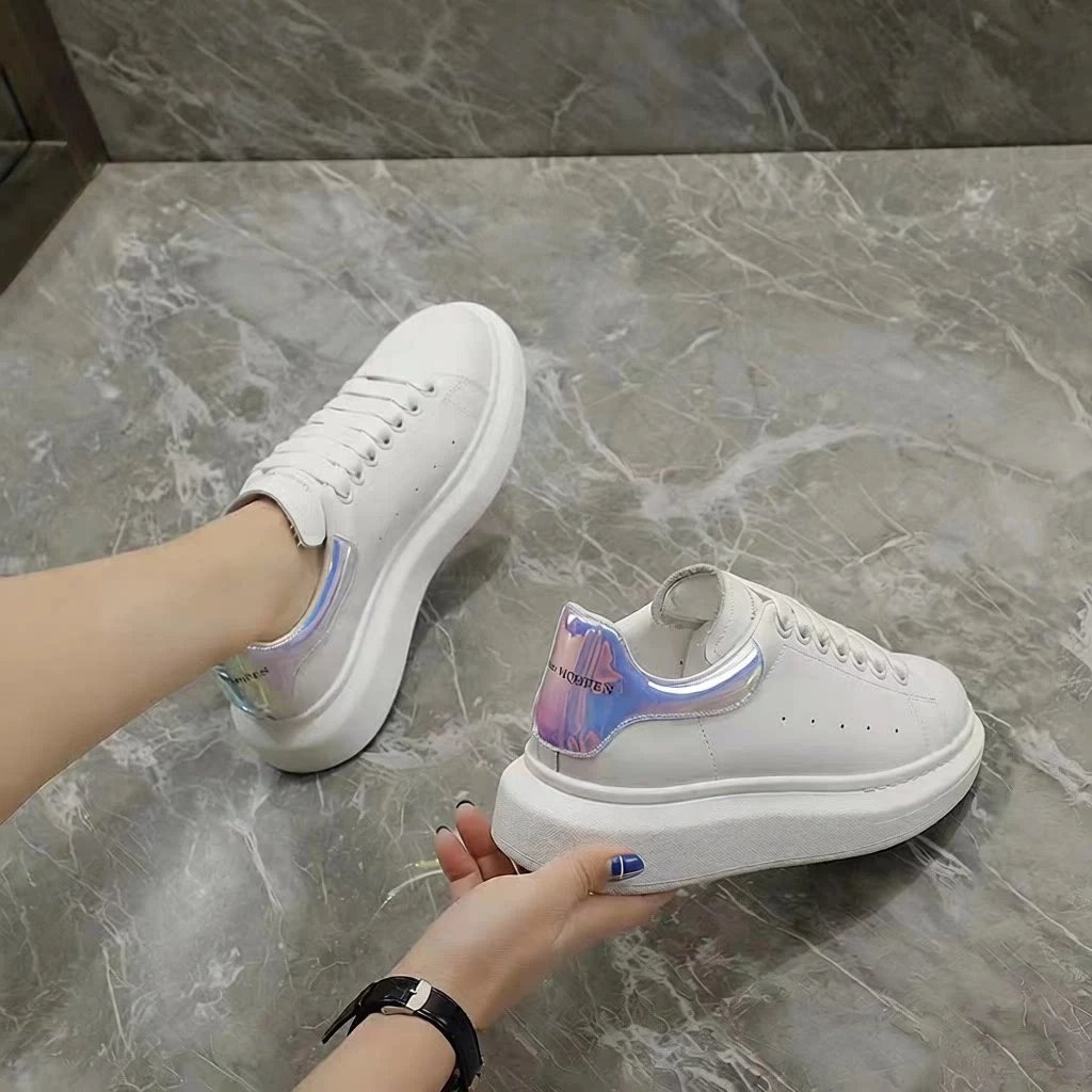 Alexander McQueen Sneakers Oversized low-top — Laser