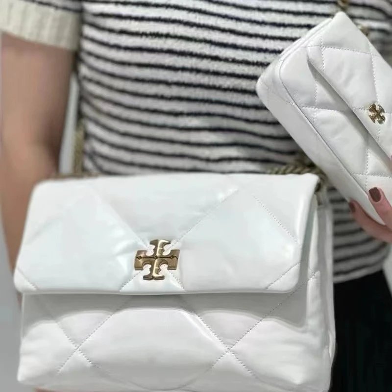 Tory Burch Crossbody Bags Quilted flap chain bag image 2