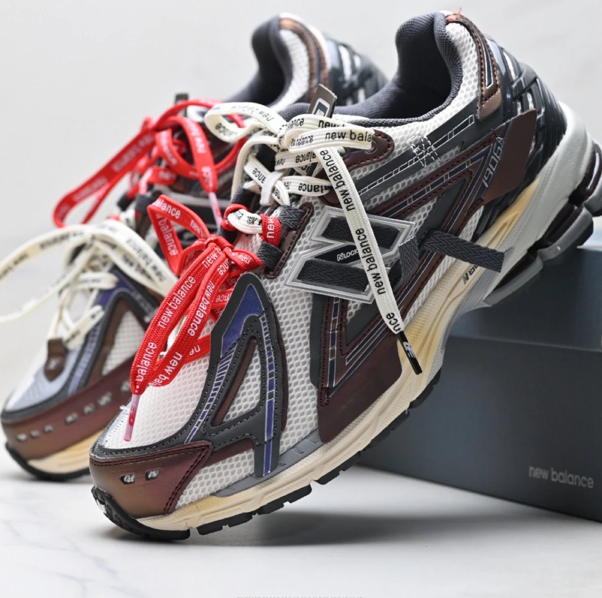 New Balance Sneakers 1906A distressed deconstructed design with ribbon laces — 4