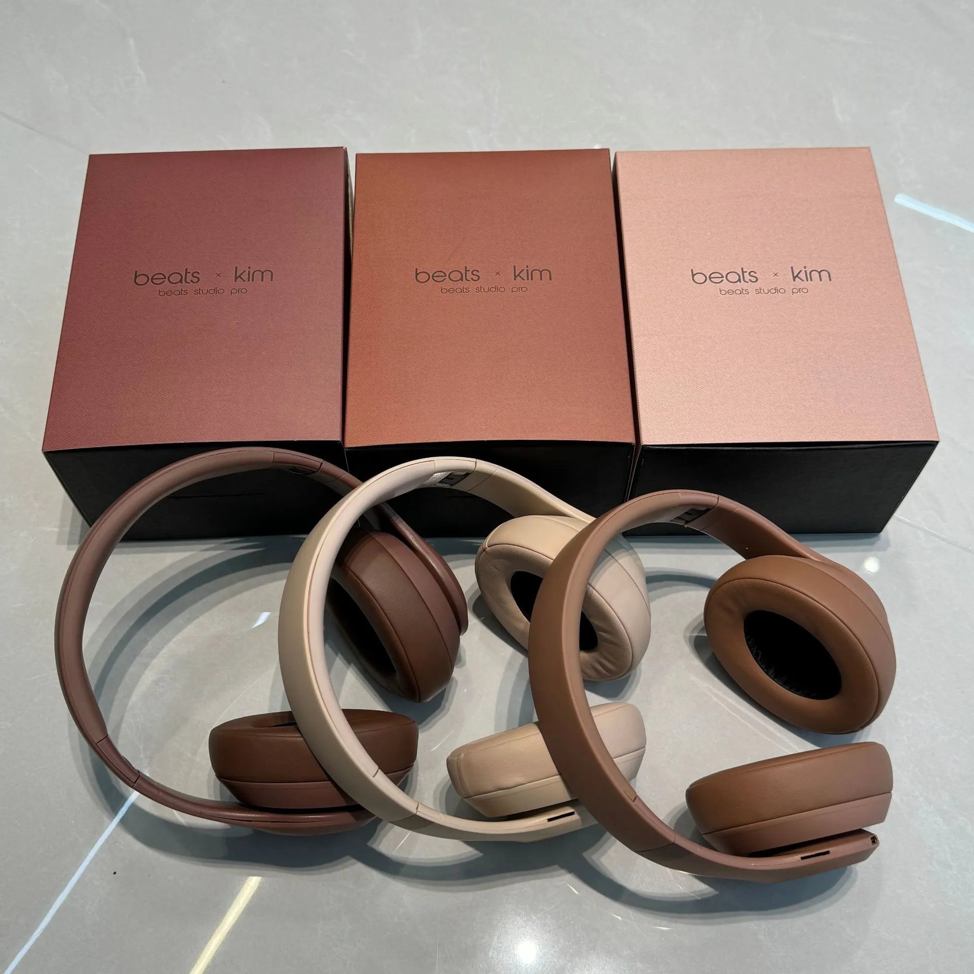 Beats Headphones Studio Pro image 1