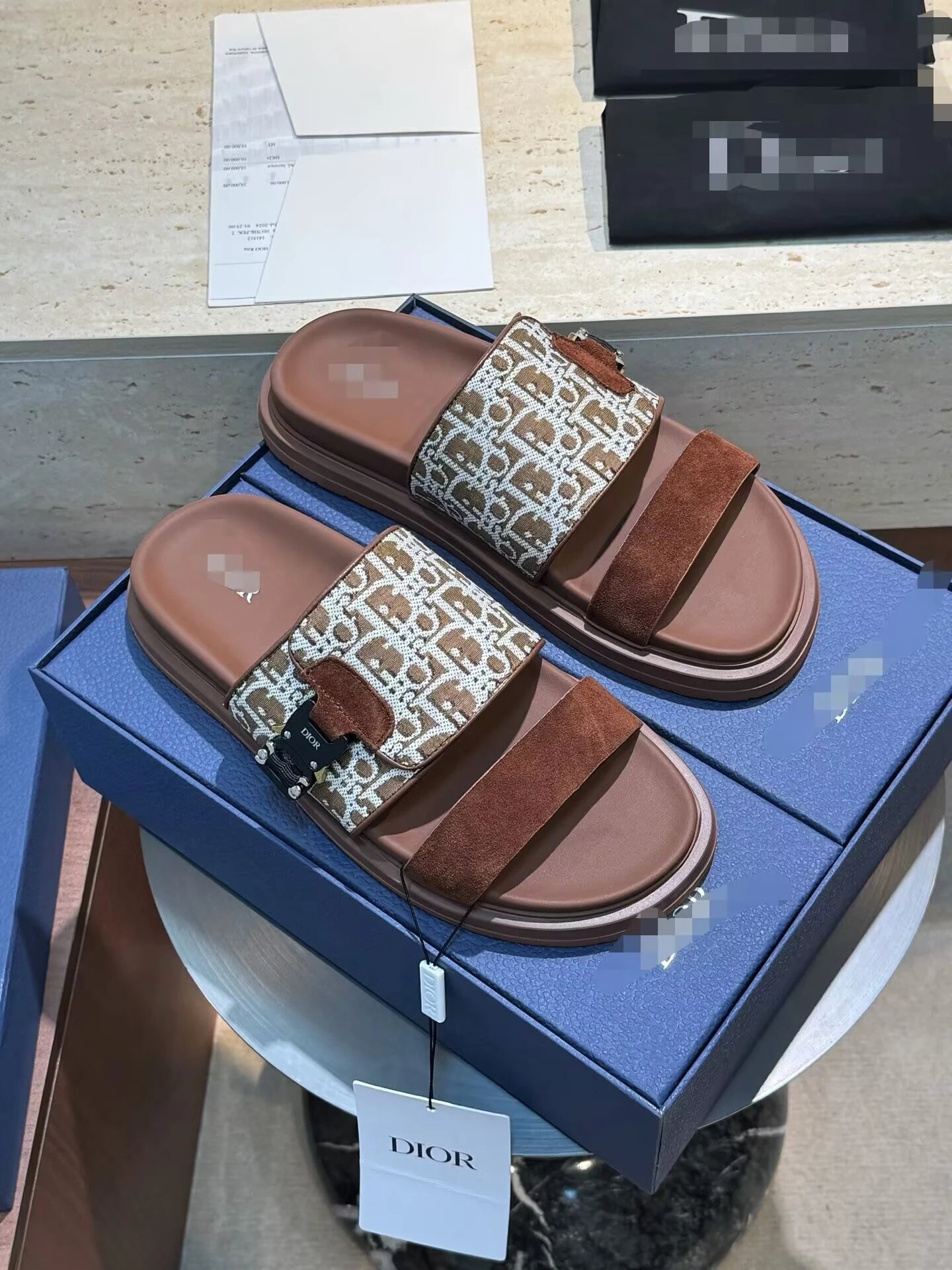 Dior Slippers Oblique Logo Slide — Figure 6