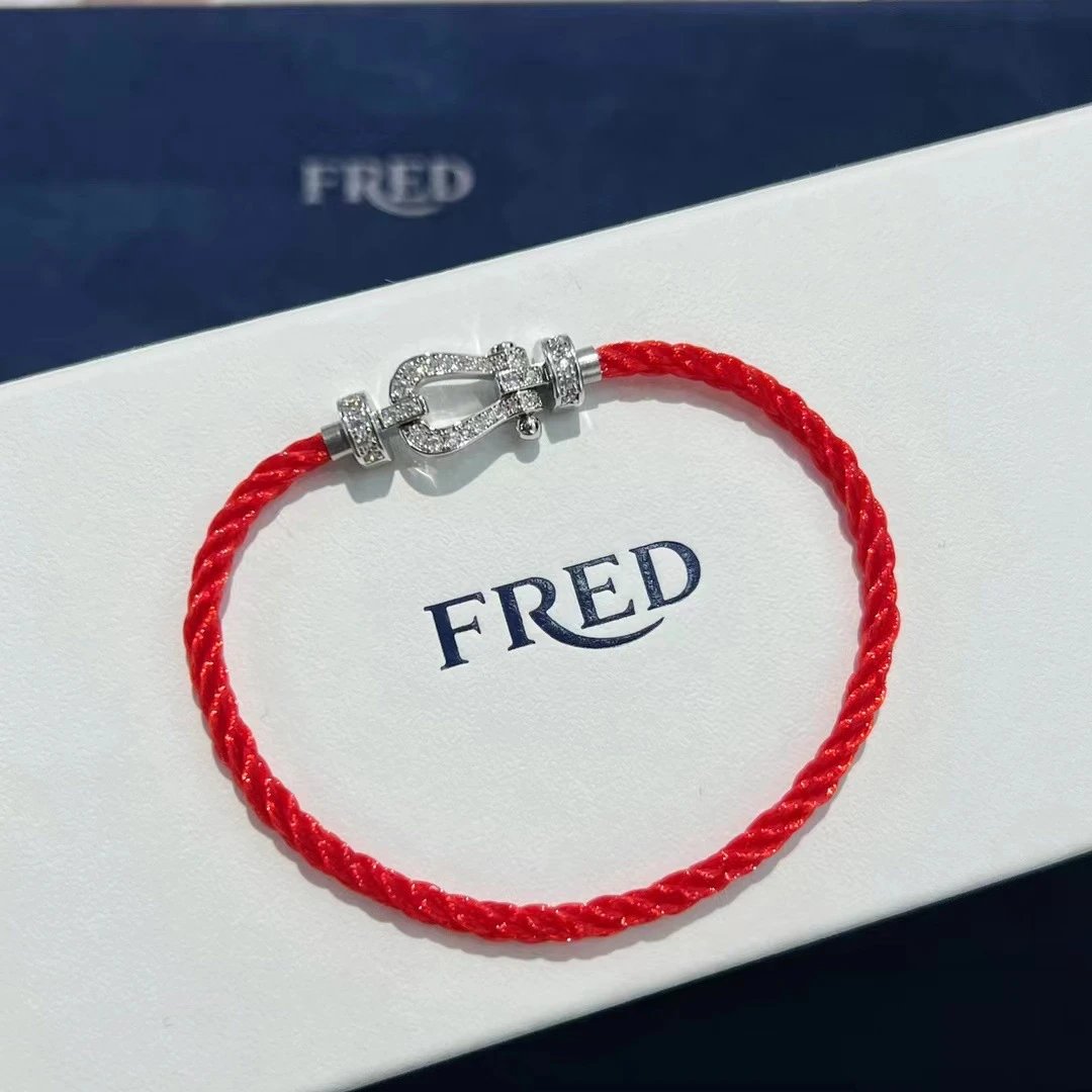 FRED Jewelry Force 10 braided cord buckle bracelet — Medium-sized all-diamond platinum red rope