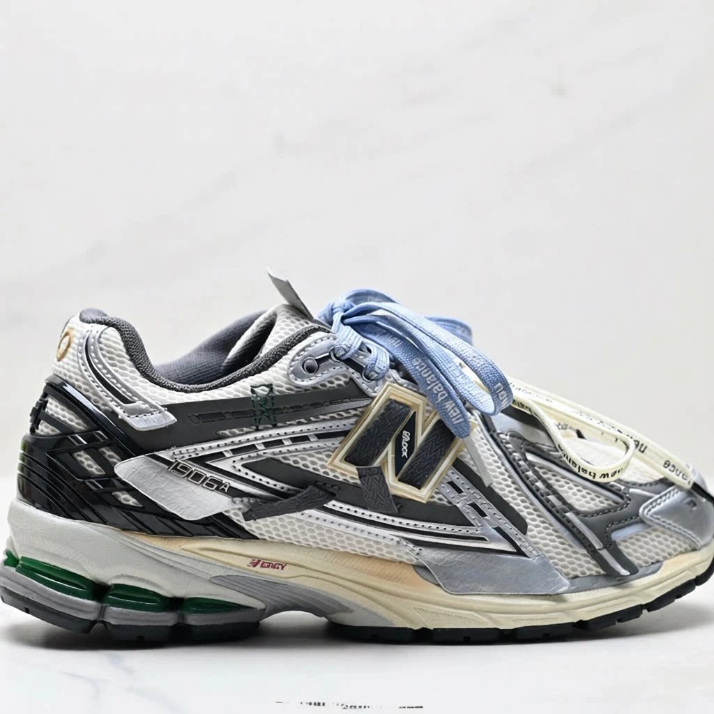 New Balance Sneakers 1906A distressed deconstructed design with ribbon laces — 15