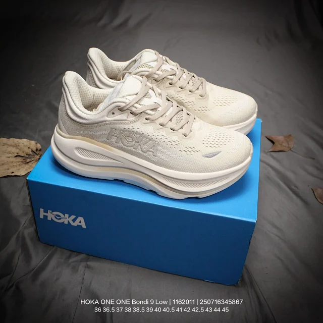 HOKA Sneakers Bondi 9 Low product detail image 14