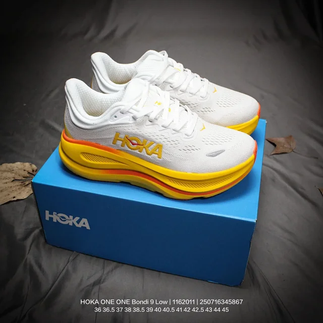 HOKA Sneakers Bondi 9 Low product detail image 8