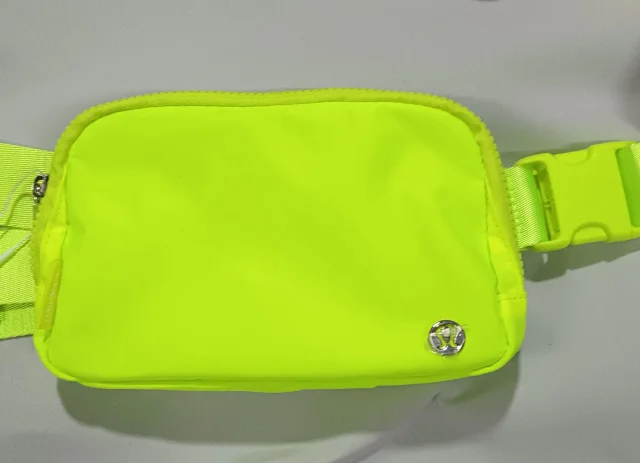 Lululemon Crossbody Bags Nylon Belt Bag product detail image 10