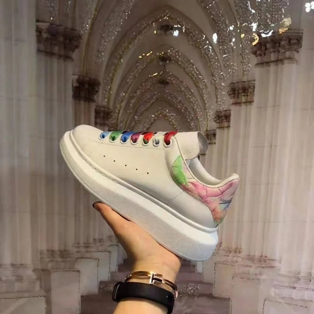 Alexander McQueen Sneakers Oversized low-top — Lotus flower