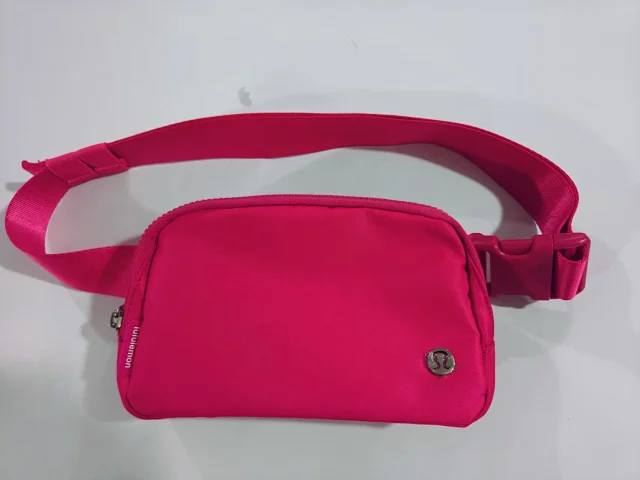 Lululemon Crossbody Bags Nylon Belt Bag product detail image 27