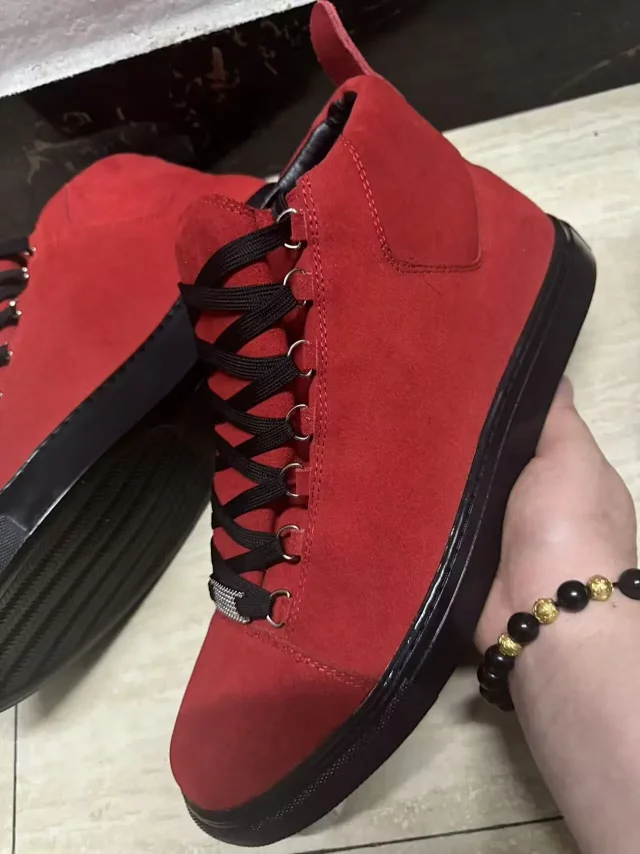 Unbranded Sneakers High-Top Lace-Up with Metal Eyelets product detail image 3