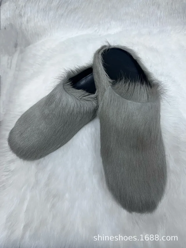 Unbranded Slippers Faux Fur Closed-Toe Mule product detail image 3