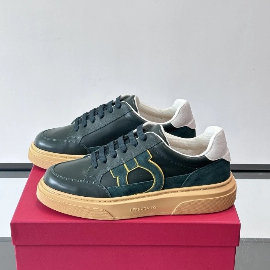 Ferragamo Sneakers Low-top leather with Gancini side detail image 5