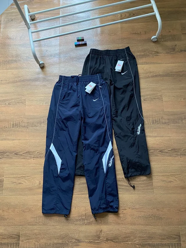 Nike Trousers Straight-Leg Track Pants with Contrast Panels product detail image 1