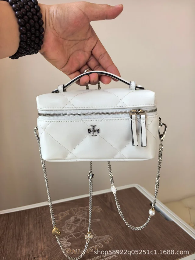 Tory Burch Crossbody Bags Quilted top-handle chain bag with double-zip closure product detail image 16
