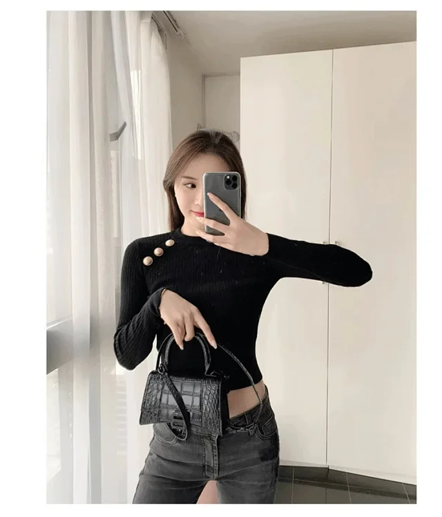 Unbranded Handbags Crocodile-Embossed Top-Handle Bag with B Clasp product detail image 8