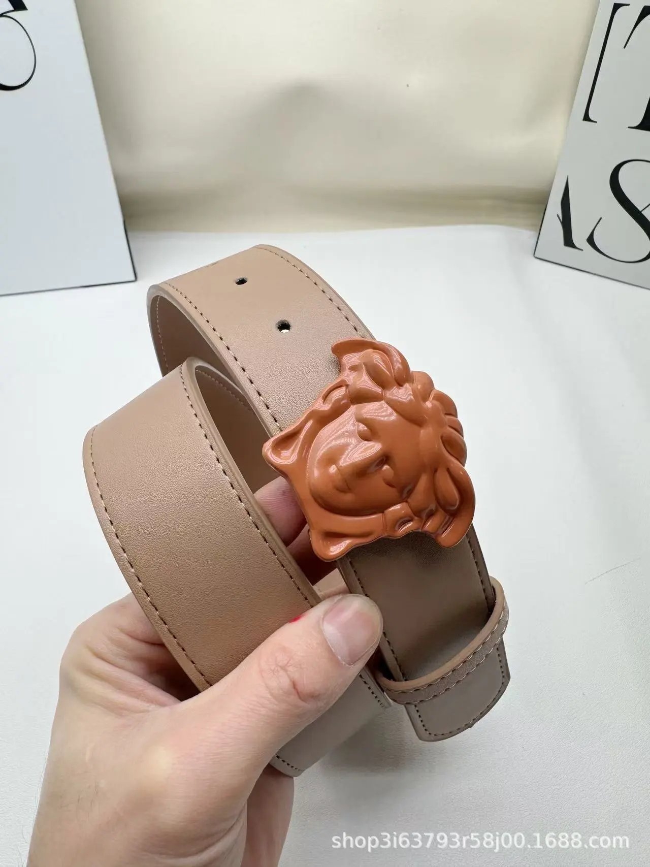 Unbranded Belts Medusa-head buckle — Brown buckle gray belt