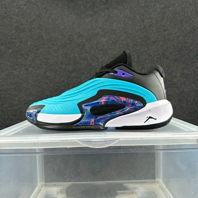 Jordan Sneakers Luka 3 Basketball Shoes product detail image 4
