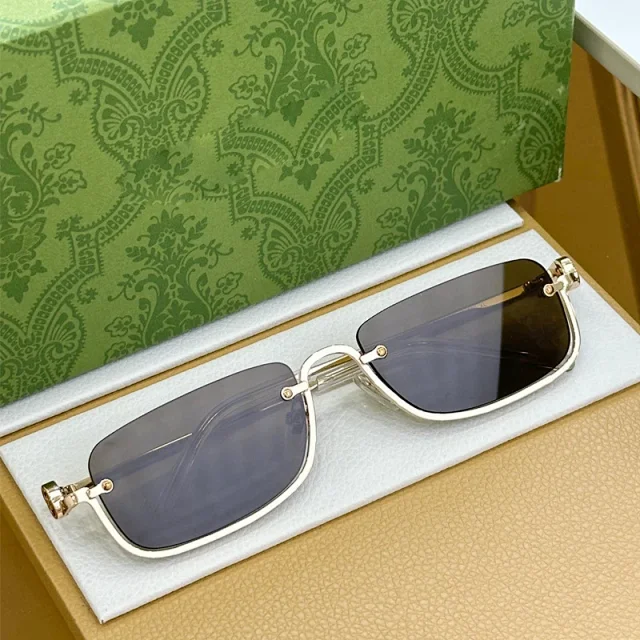 Gucci Eyewear Rectangular metal-frame sunglasses with GG-pattern lenses product detail image 2