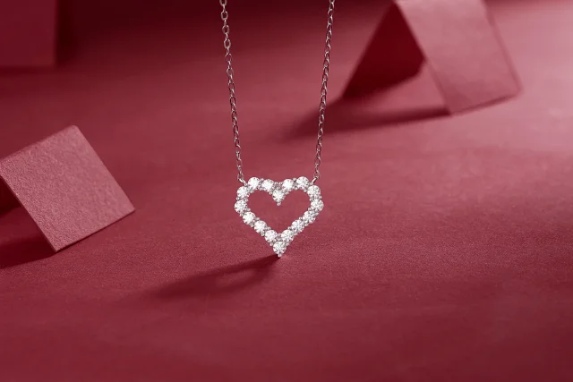 Unbranded Jewelry Moissanite Pendant Necklace product detail image 6
