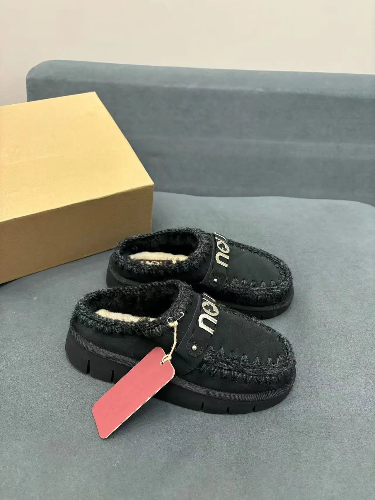 MOU Slippers Fur-Lined Embroidered Slip-On Mules — Black