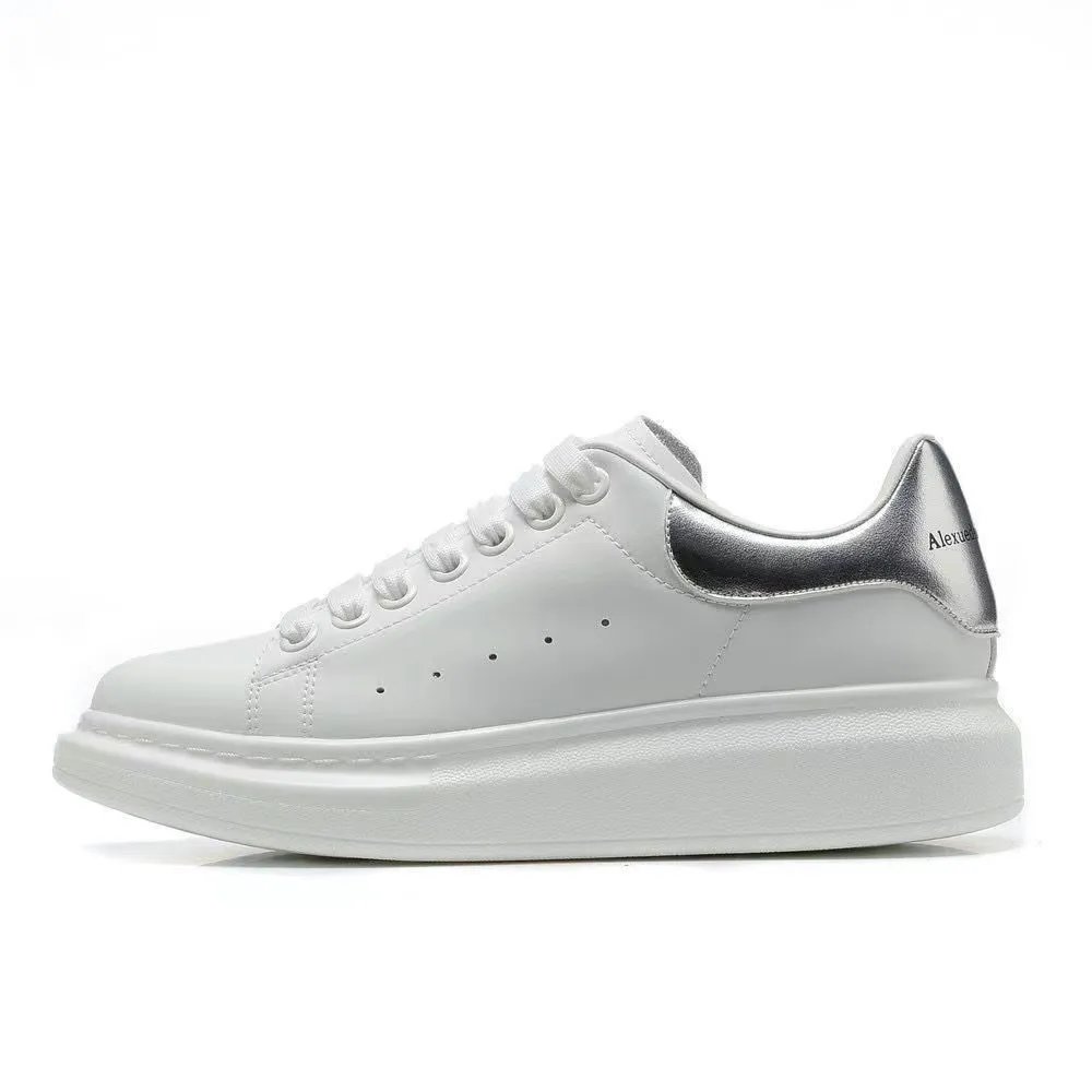 Alexander McQueen Sneakers Oversized low-top — Silver-tailed