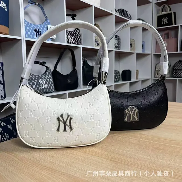 MLB Shoulder Bags NY Monogram Embossed Bag product detail image 12