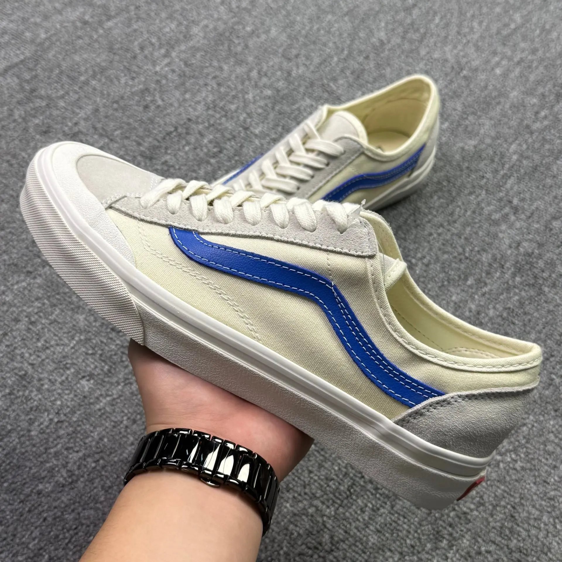 Vans Sneakers Fear of God Logo Print Low-Top Canvas — 17