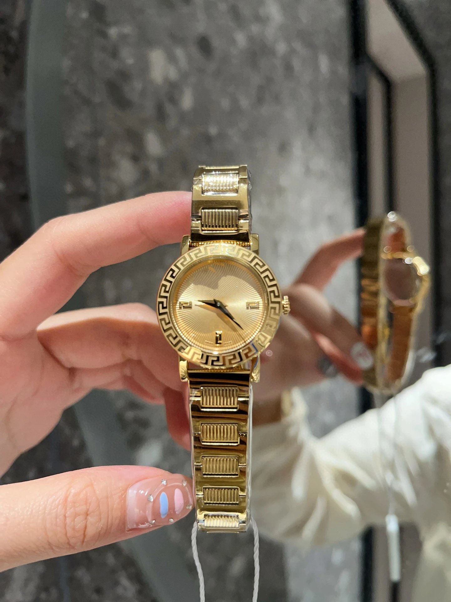 Versace Watches Medusa Motif Greek Key Bezel Metal Bracelet Watch — 4+Counter gift box packaging
