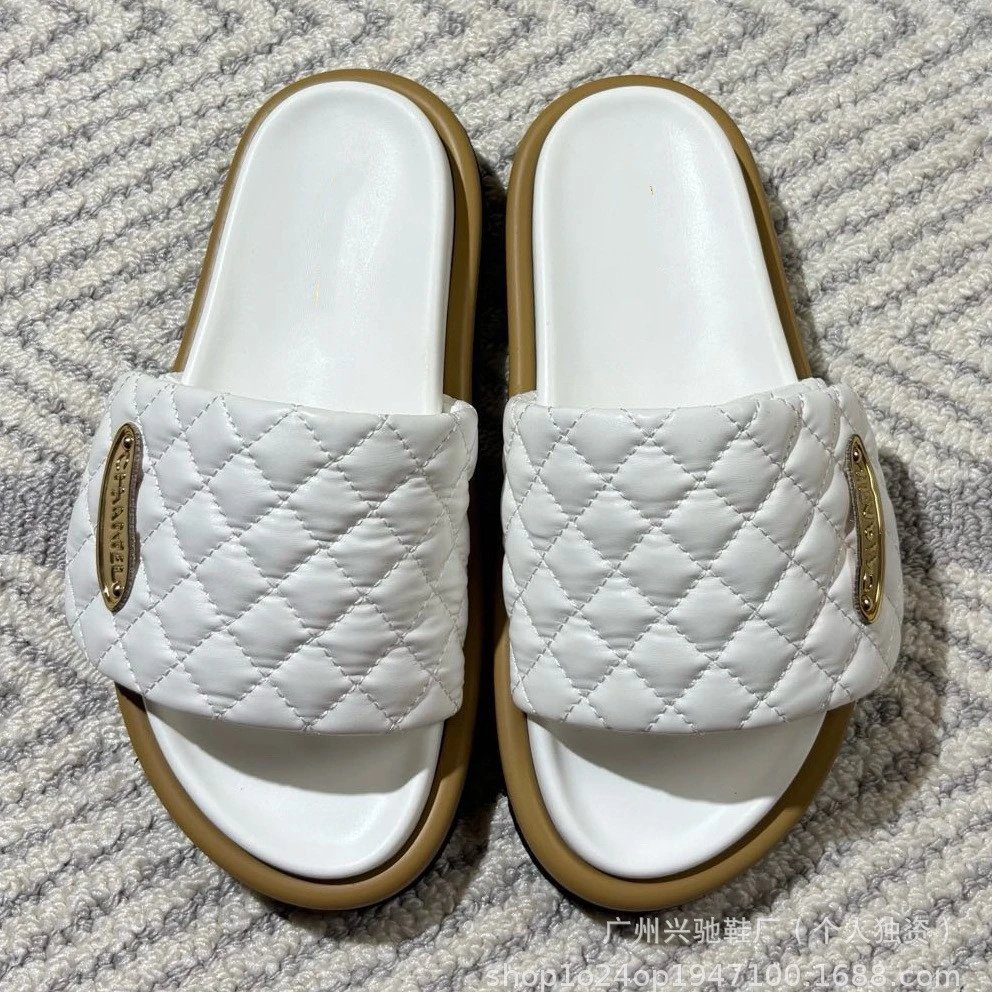 Unbranded Slippers Quilted Platform Slide image 3