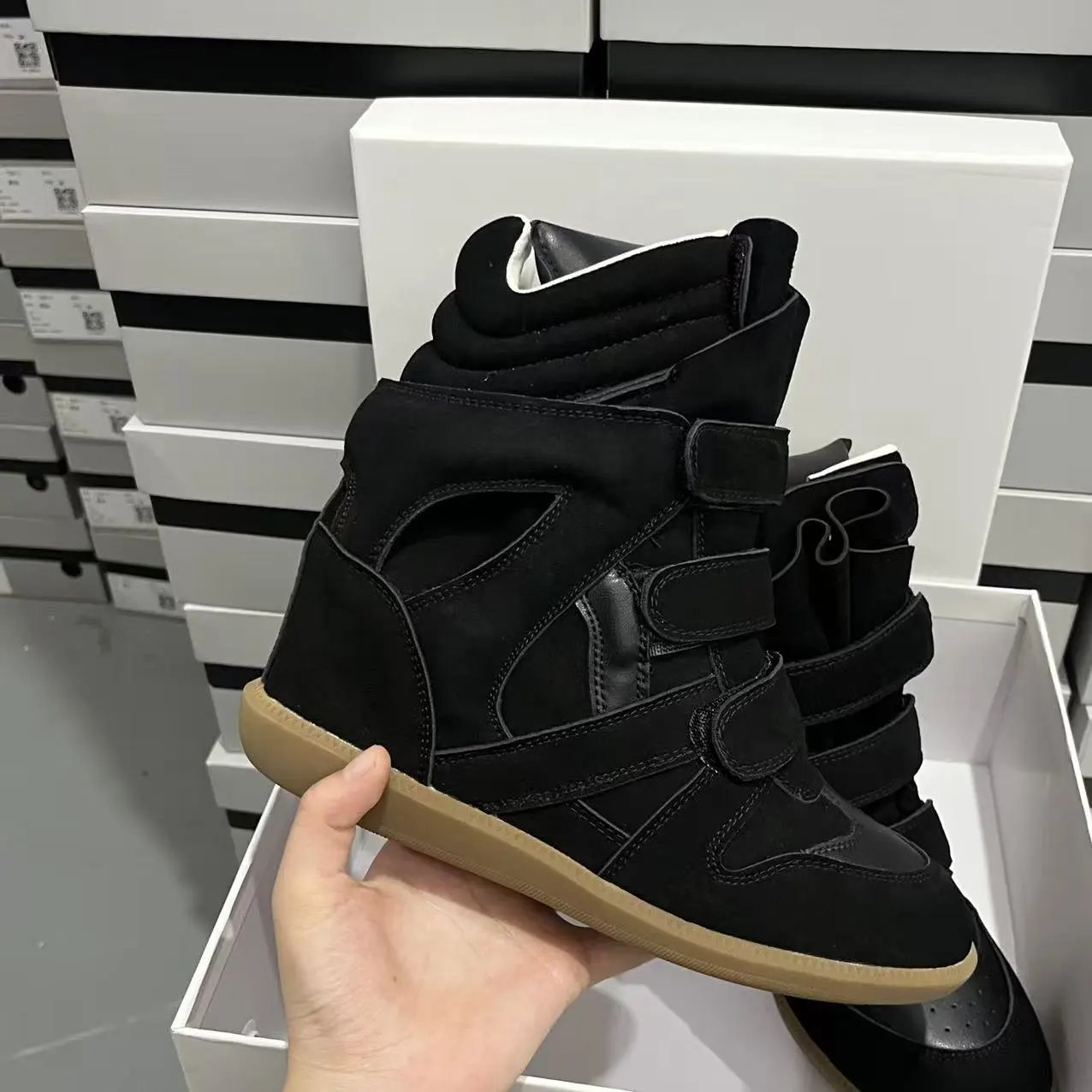 Isabel Marant Sneakers Bekett Hidden-Wedge High-Top with Hook-and-Loop Straps — Black