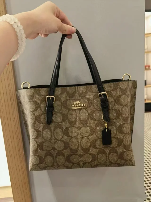 Coach Handbags Tote bag with adjustable shoulder straps product detail image 4